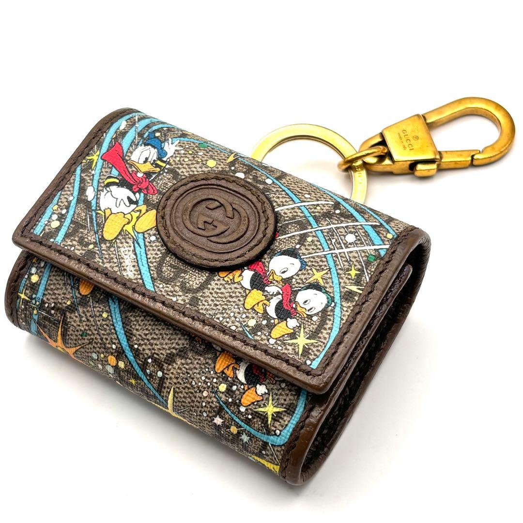 グッチ ディズニー AirPodsケース コラボ GGスプリーム 小物入れ