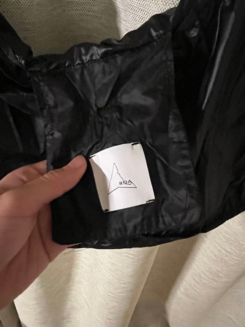 モ*ー様 ROA ブラック ショルダーバッグ