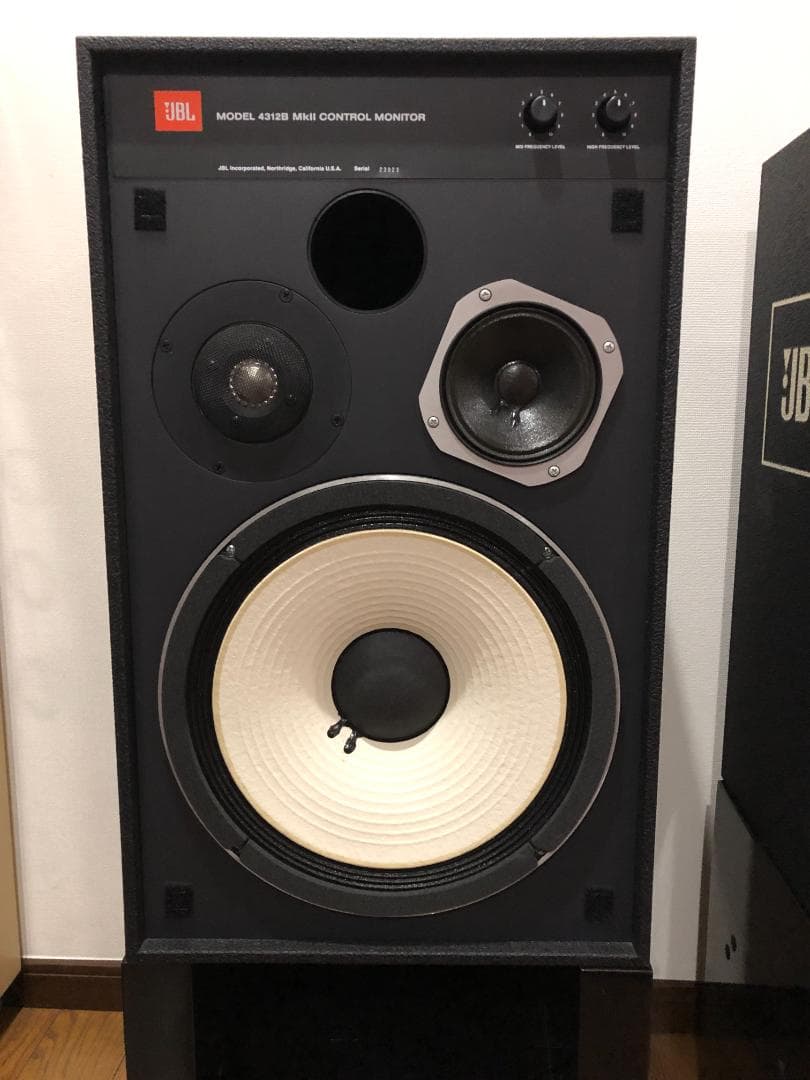 JBL 4312B MKⅡ　4312B MK2 未使用に近い美品　Ｌ側スピーカー