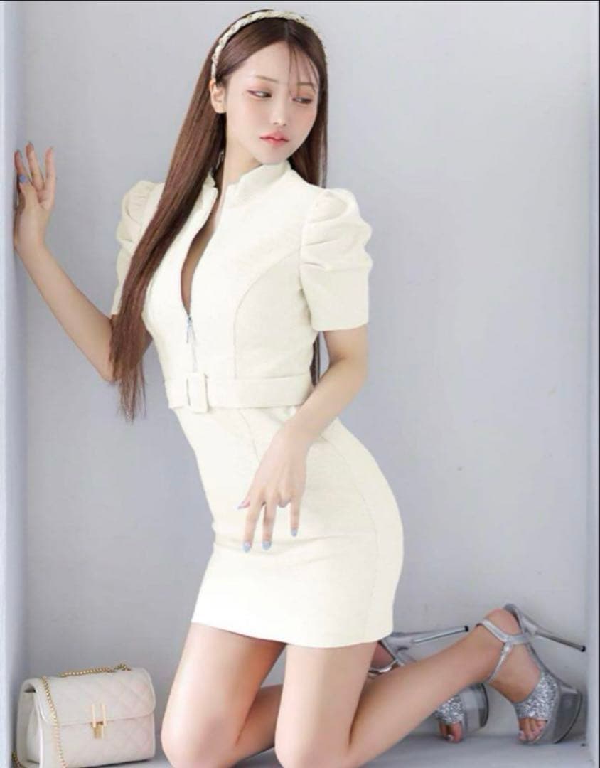 ローブドフルール グロッシー　ジッパー　袖あり　ツイード　タイト　ホワイト xs