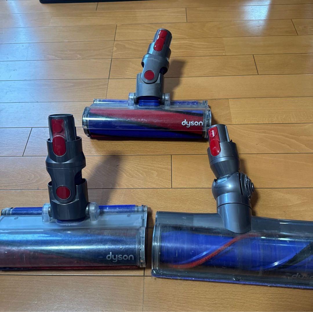 3/18迄！dysonダイソンコードレスクリーナー ジャンク本体3個付属品多数