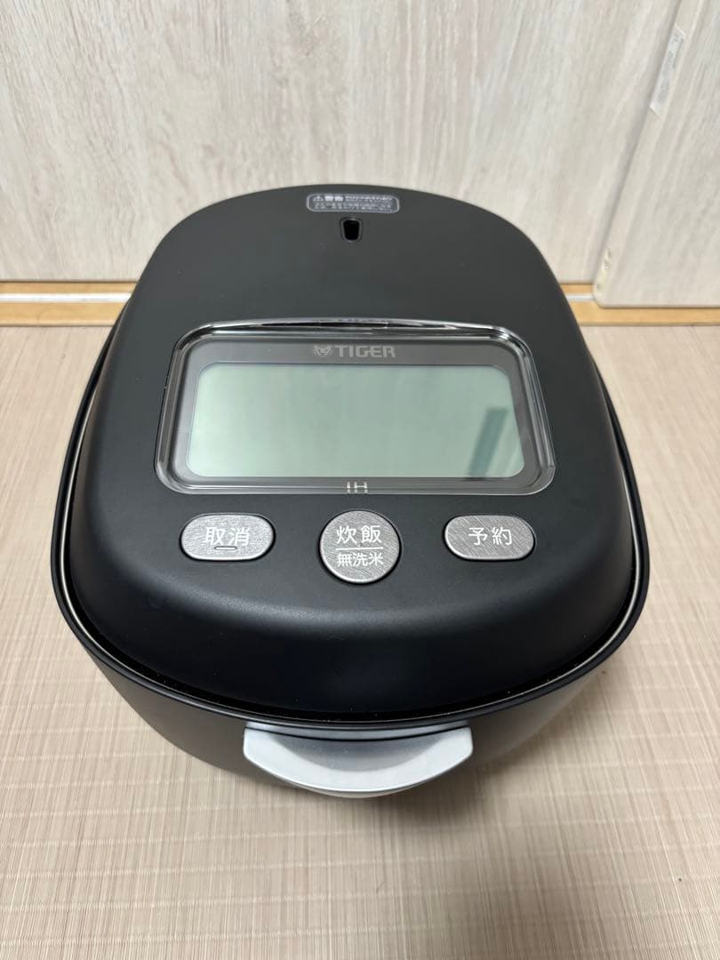 タイガー　TIGER 圧力IH炊飯器 JRX-G060KG