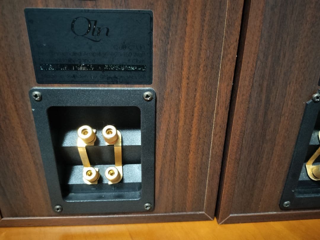 QLN Acoustic Qubic 111 スピーカー スウェーデン 北欧