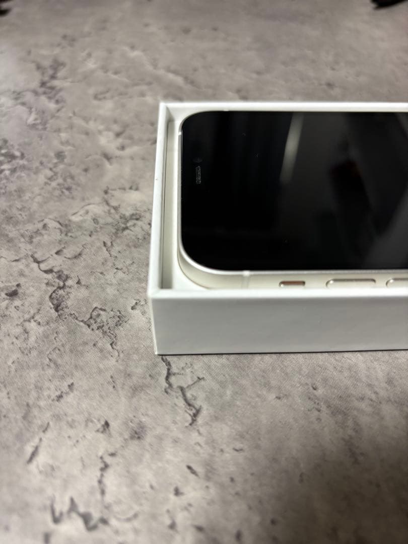 スマートフォン本体 iPhone12 white 128GB