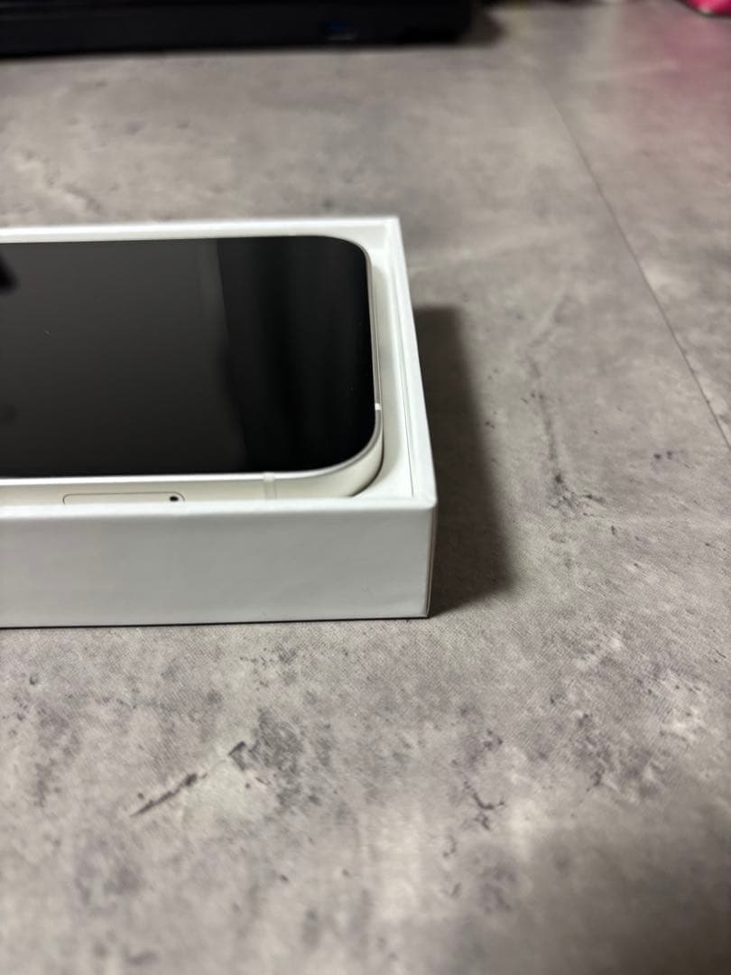 スマートフォン本体 iPhone12 white 128GB