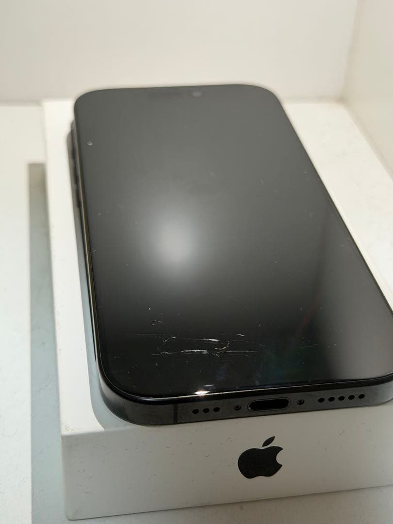 スマートフォン本体 iPhone 16Pro