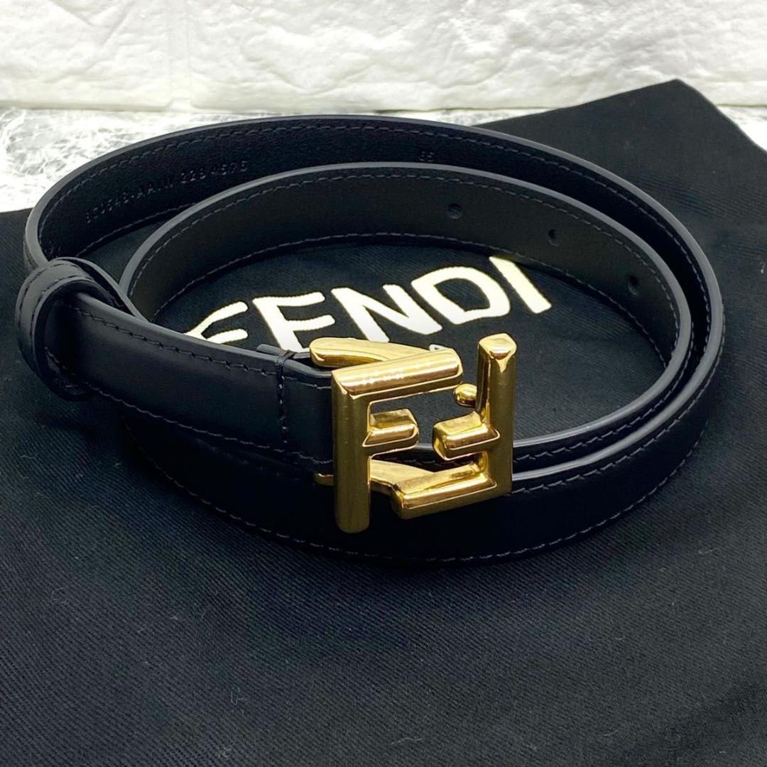 極美品 FENDI フェンディ ベルト ズッカ ゴールド金具 保存袋付き