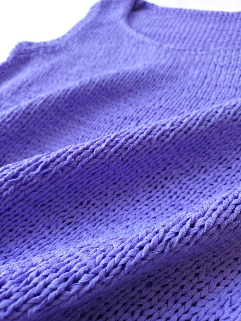 ISSEY MIYAKE PLEATS PLEASE 美色　ノースリーブ　ベスト