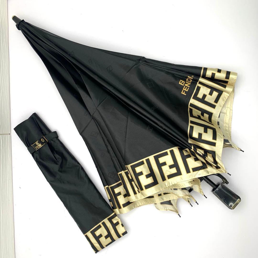美品！FENDI フェンディ　折りたたみ傘　　雨傘　ズッカ　総柄