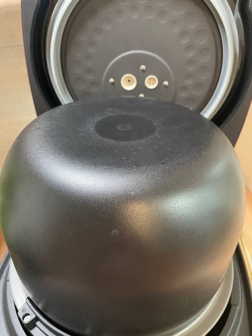 タイガー JPC-A180 炊飯器　圧力IH炊飯ジャー 1升炊き 2016年製