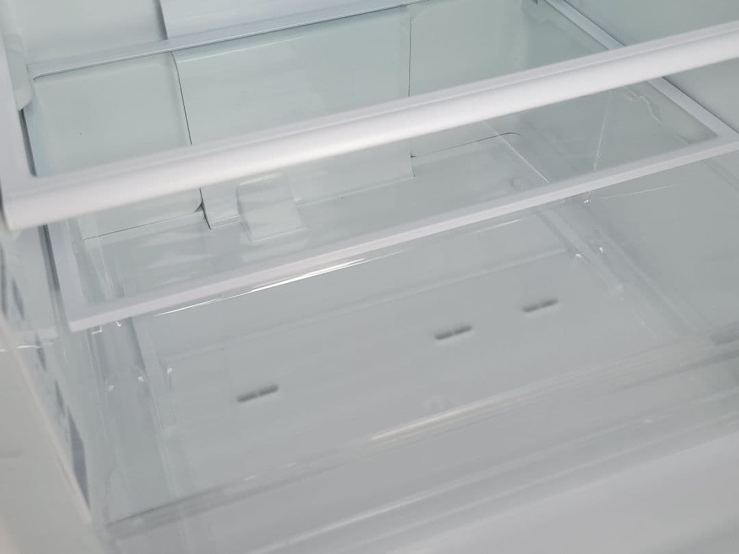 Hisense 3ドア冷凍冷蔵庫 282L HR-D2801W 2020年製