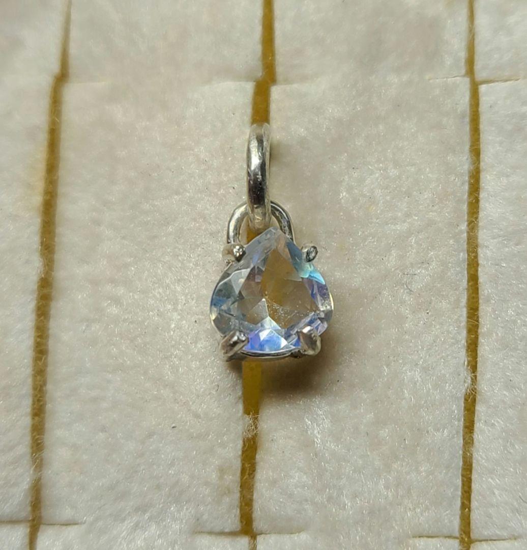 りり幻想的なオーロラシラー★アンデシンラブラドライト★