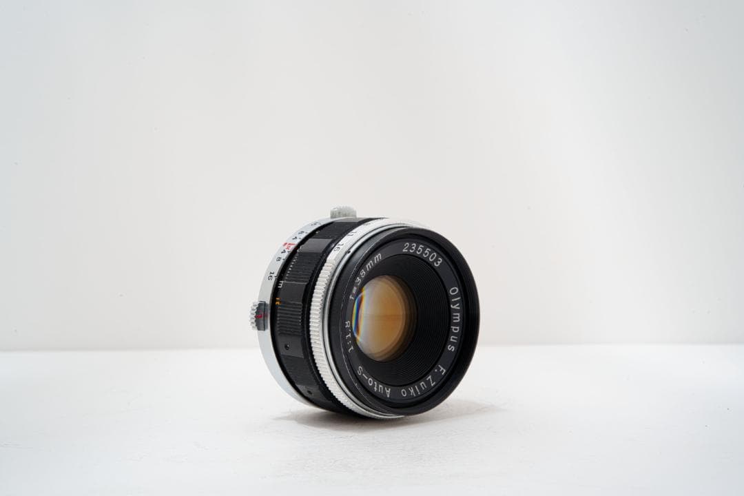 【美品フード付】OLYMPUS F.Zuiko Auto-S 38mm F1.8