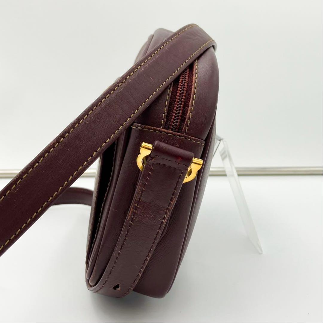 Cartier カルティエ マストライン レザーショルダーバッグ ゴールド金具