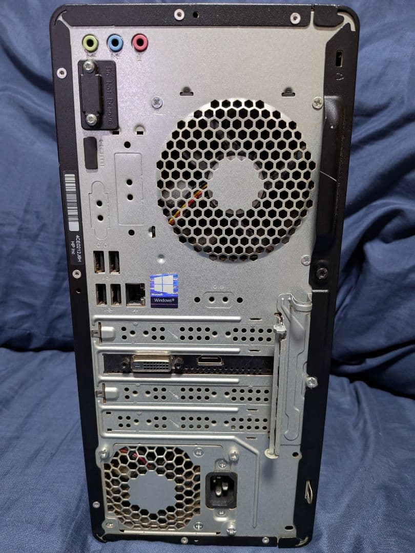 HP TPC-F123-MT　i7−9700 メモリ16GB SSD256GB