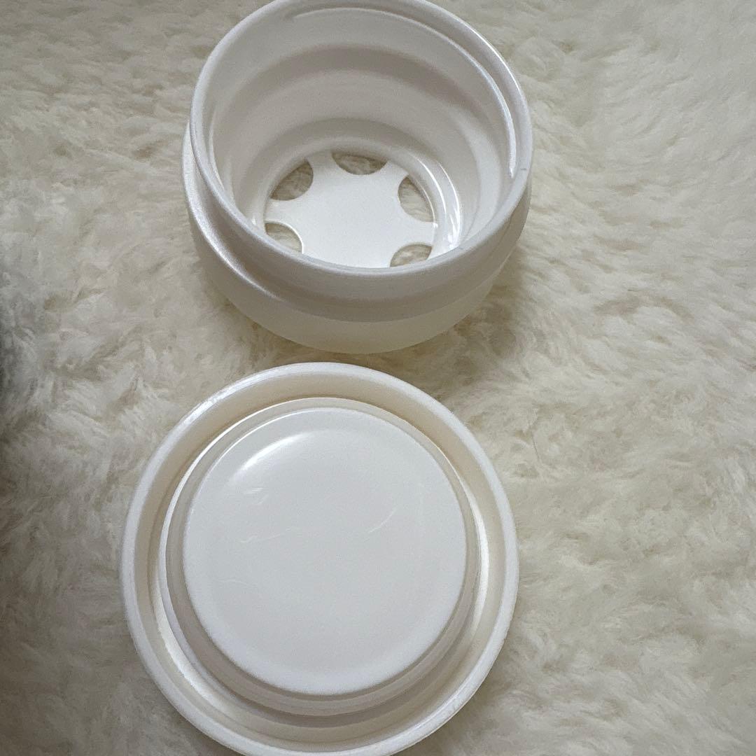 ボリス雑貨店　ヒグチユウコ　サーモボトル、絵本、画集