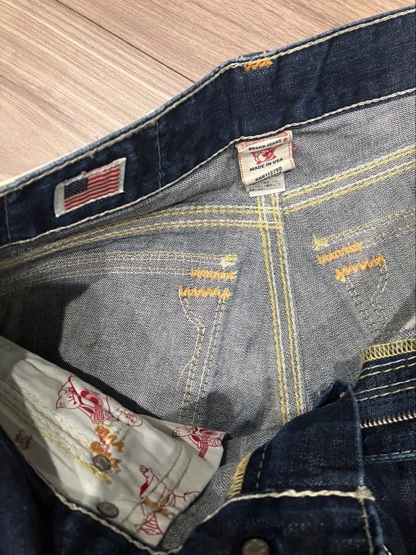 TRUE RELIGION デニム