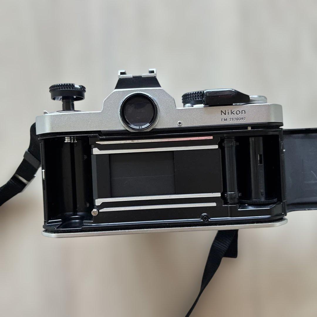 Nikon FM シルバー＋NIKKOR 50mmレンズ 動作確認済み
