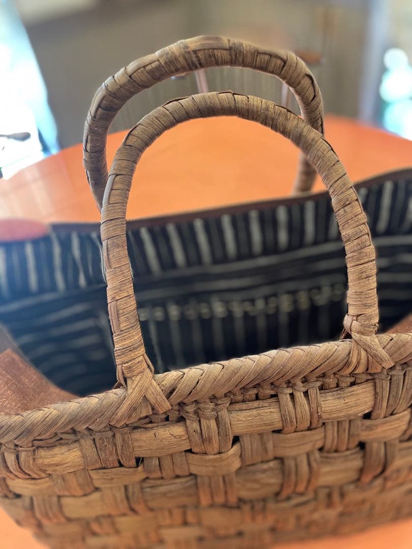 山形産　山葡萄の蔓で編んだバッグ