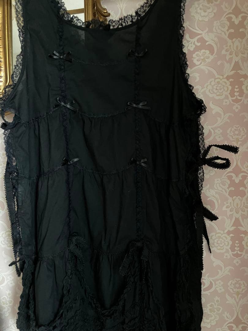 ピンクハウス☺︎黒ノースリーブチュニック