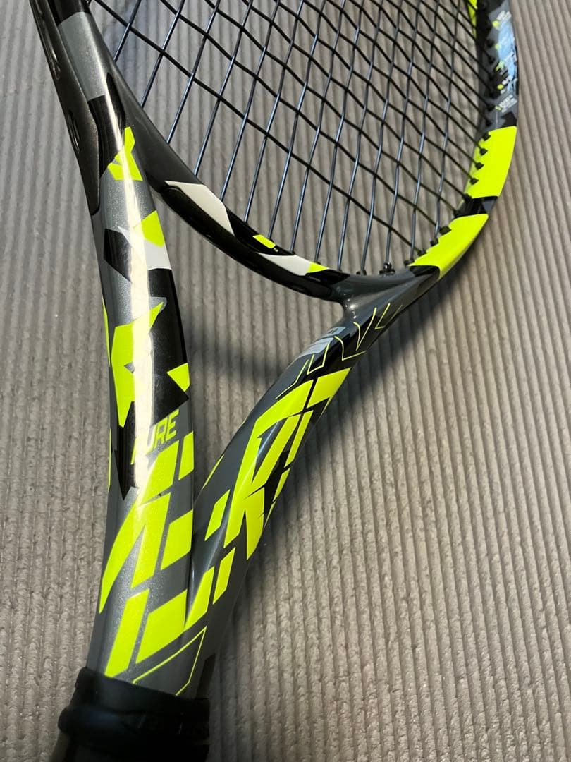 Babolat ピュアアエロ100 G3