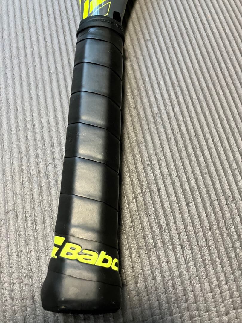 Babolat ピュアアエロ100 G3