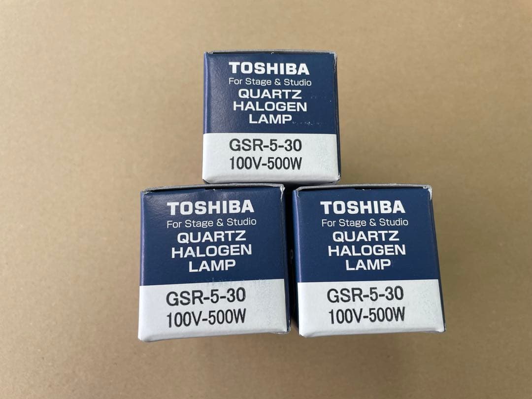 TOSHIBA クオーツハロゲン電球　GSR-5-30 ３個セット