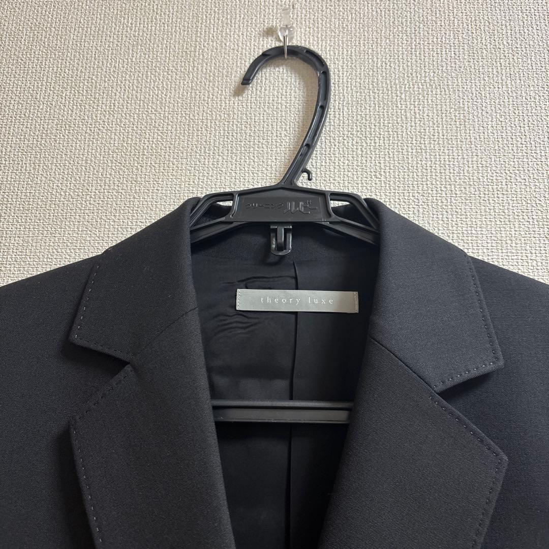 セオリーリュクス　美品　ジャケット　ボタン　ブラック　黒　38号　テーラード