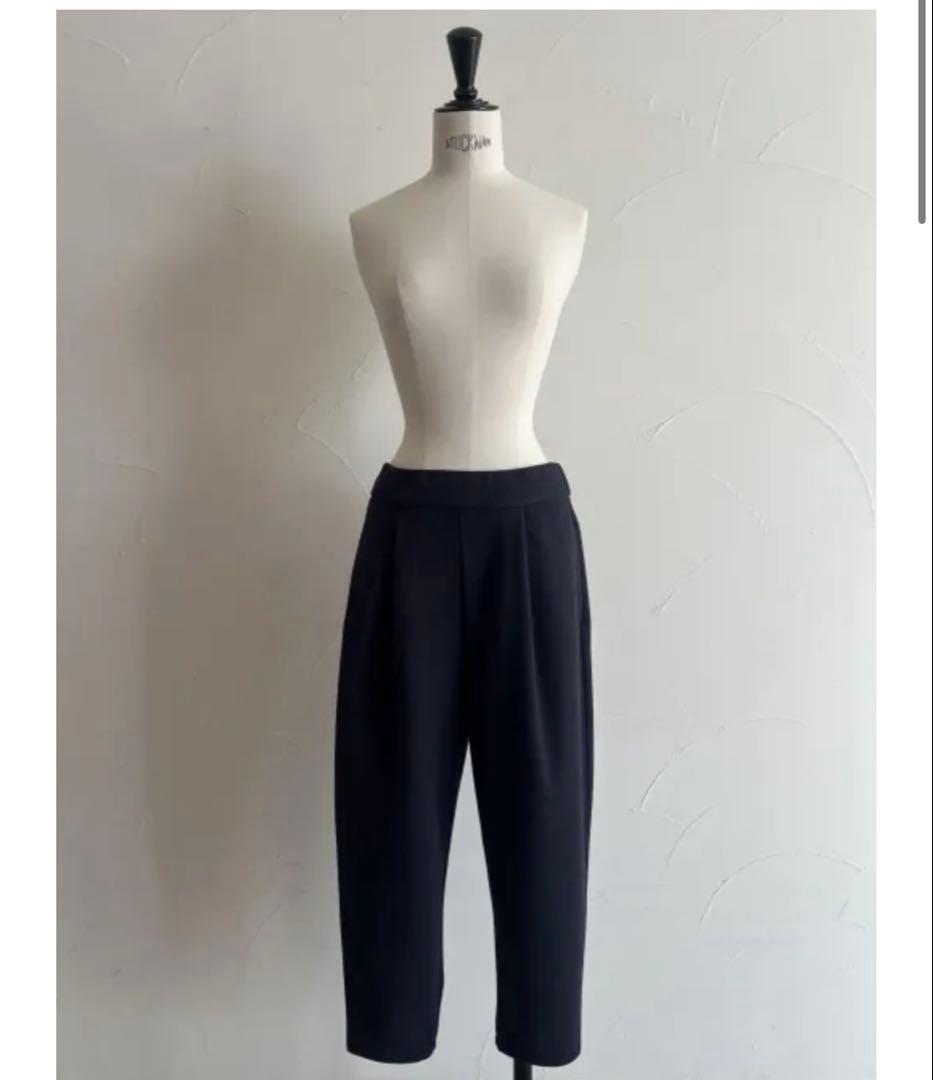 JULYNINE 2025 AW ふわもちパンツ　ネイビー