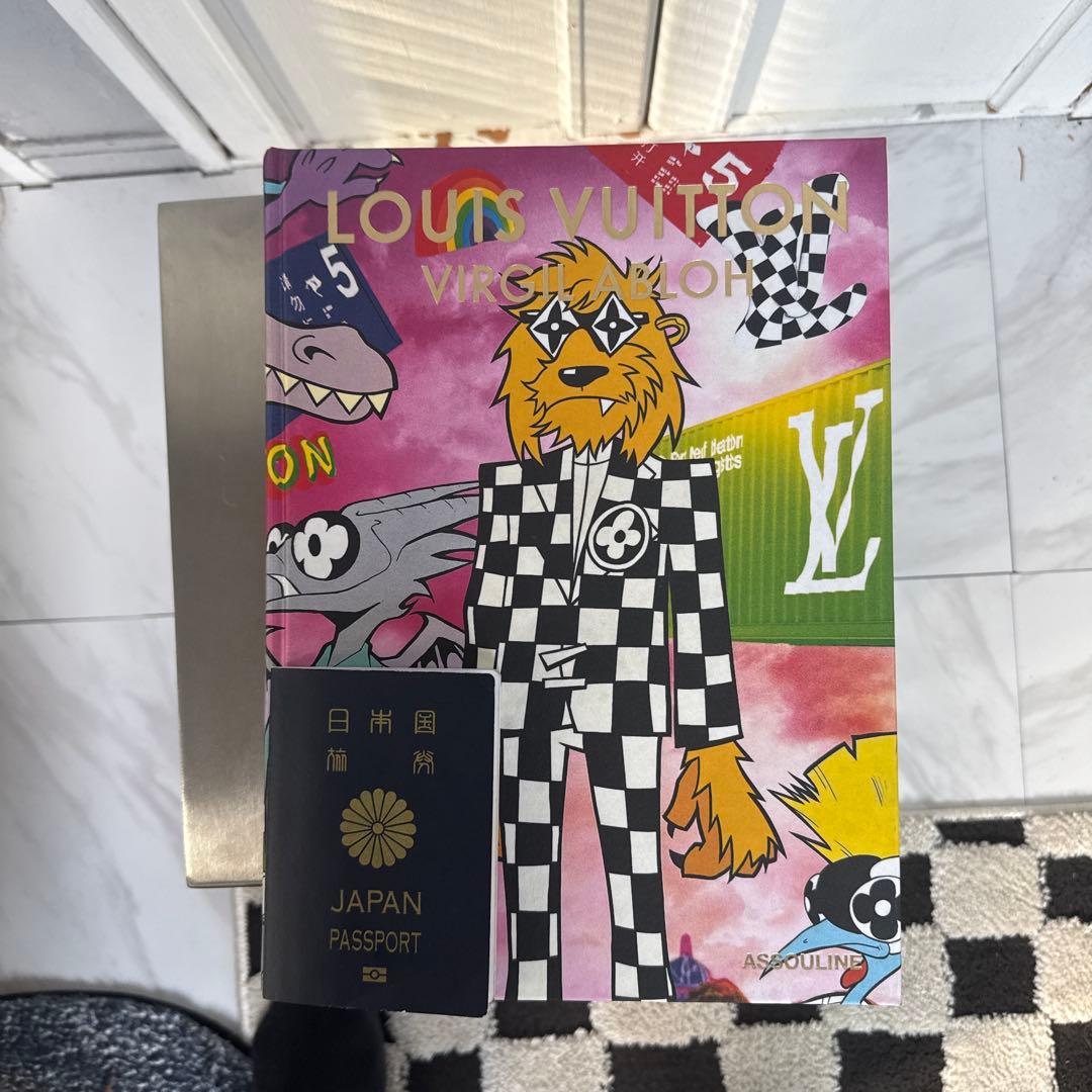 LOUIS VUITTON VIRGIL ABLOH 大型本