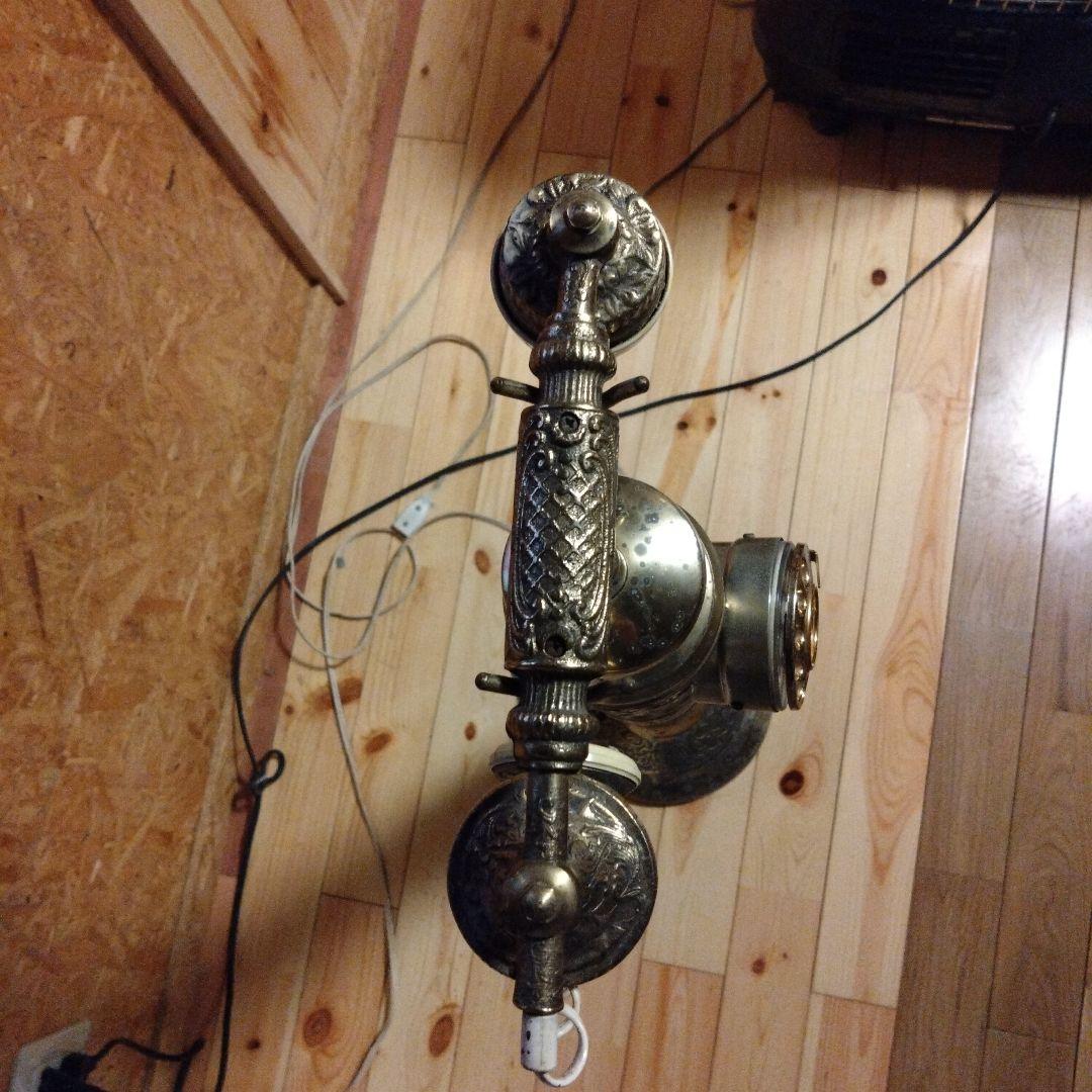 里美 アンティーク スタンド式 電話機 金属製 海外製