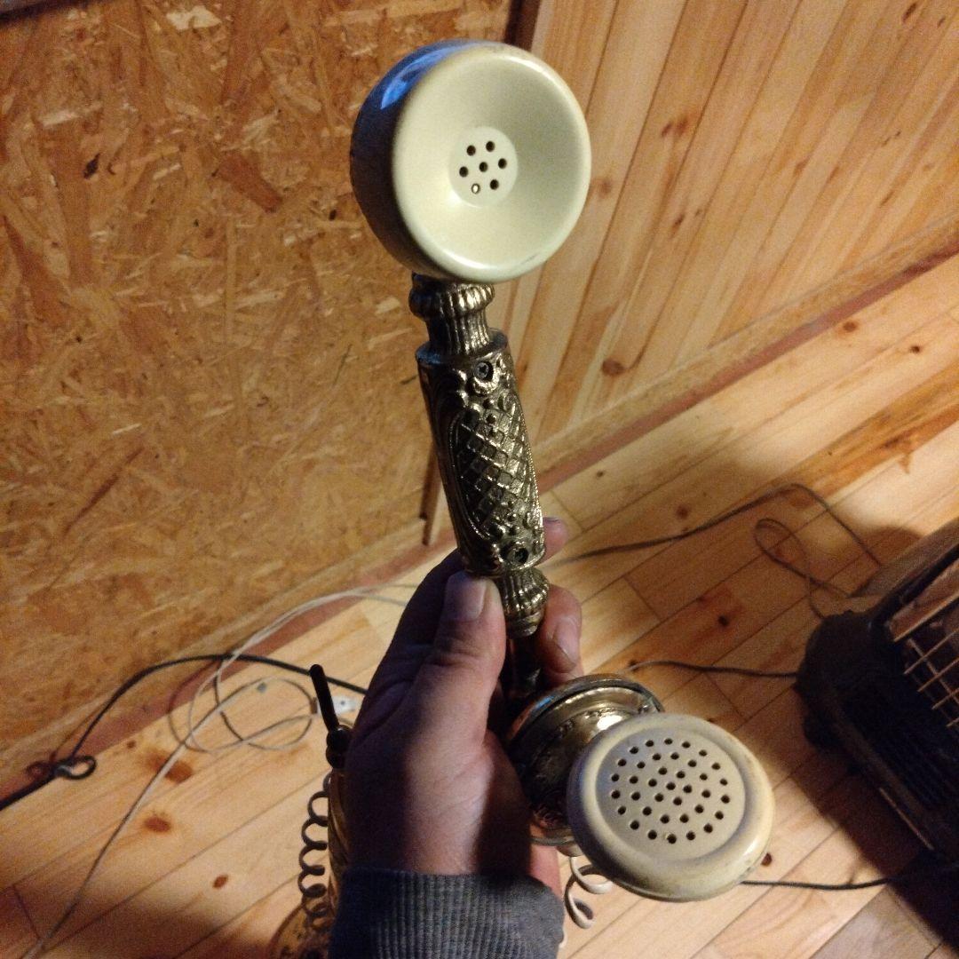 里美 アンティーク スタンド式 電話機 金属製 海外製