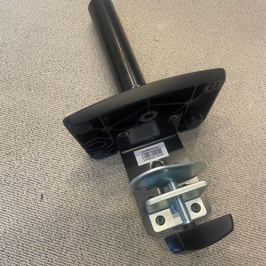 Amazon basics モニターアームシングルディスプレイ　ブラック