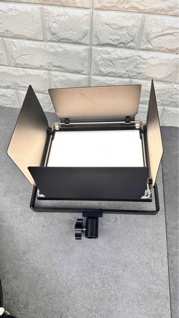 【タイムセール】NEEWER 2パック 660 LEDビデオライトとスタンドキッ