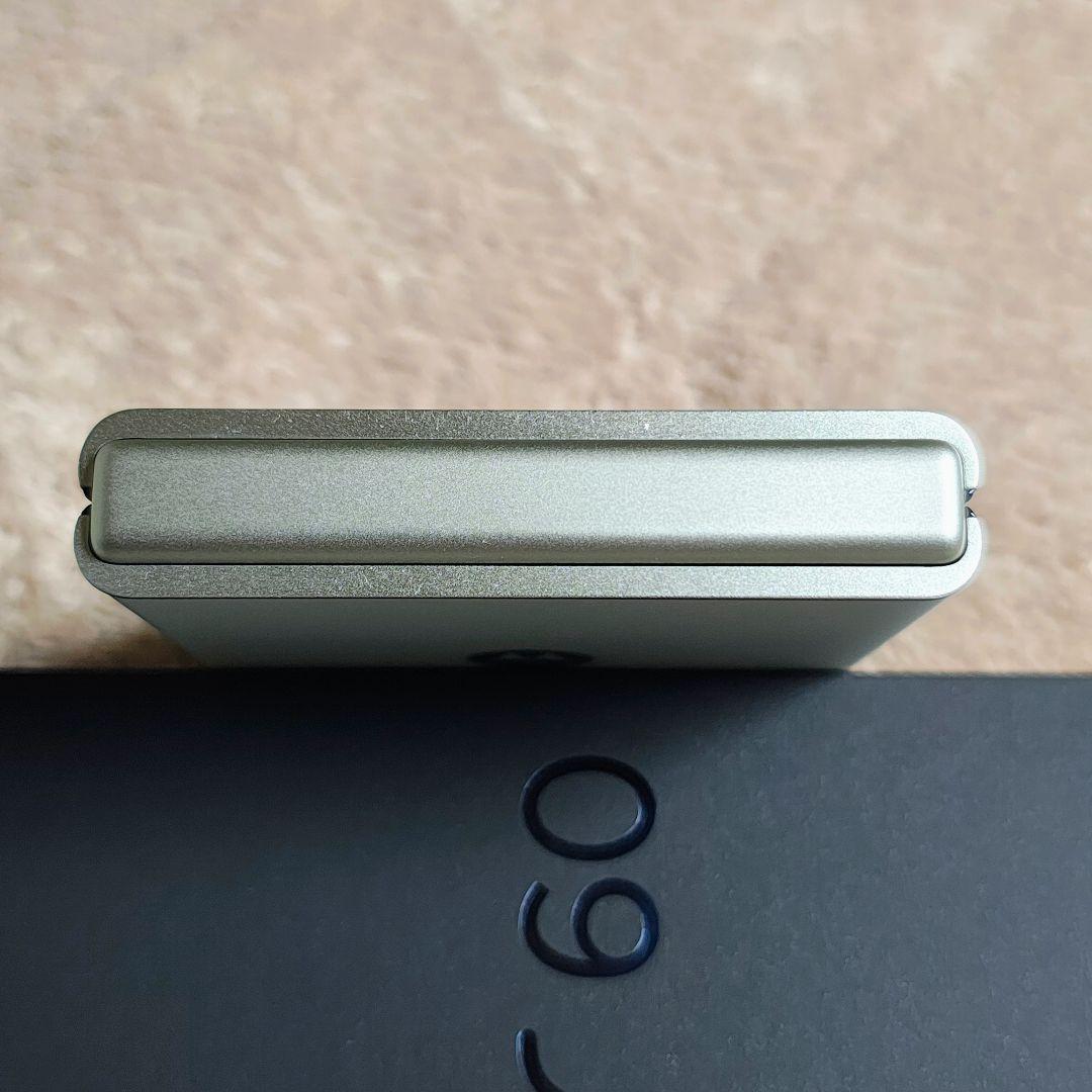 motorola razr 60 国内版 SIMフリー ライトスカイホワイト