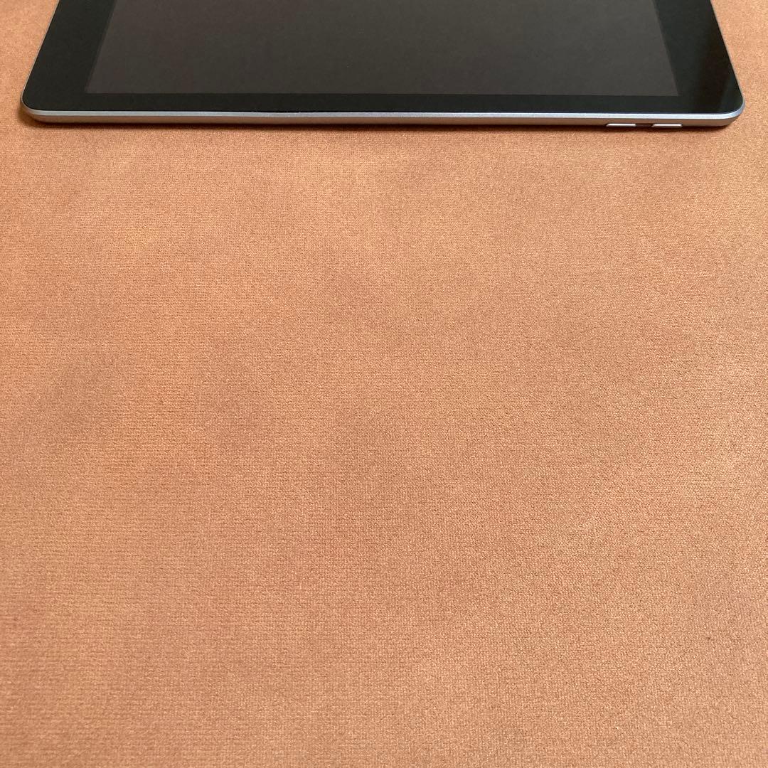 225【早い者勝ち】電池ほぼ新品☆iPad6 第6世代 32GB WIFIモデル