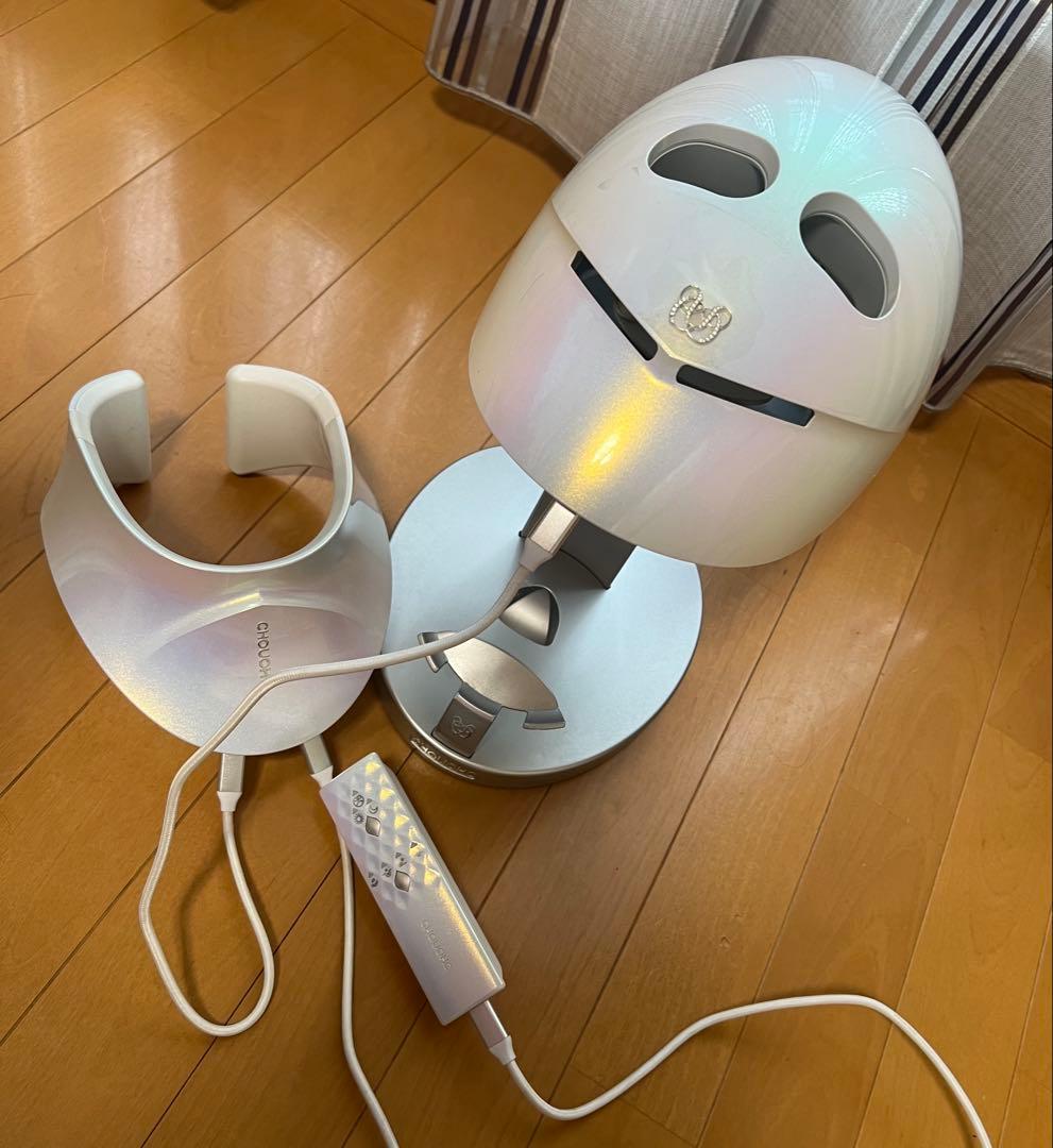ザ ラディアンス エステキット(マスク＆ネック)LEDマスク美顔器（美品✨）