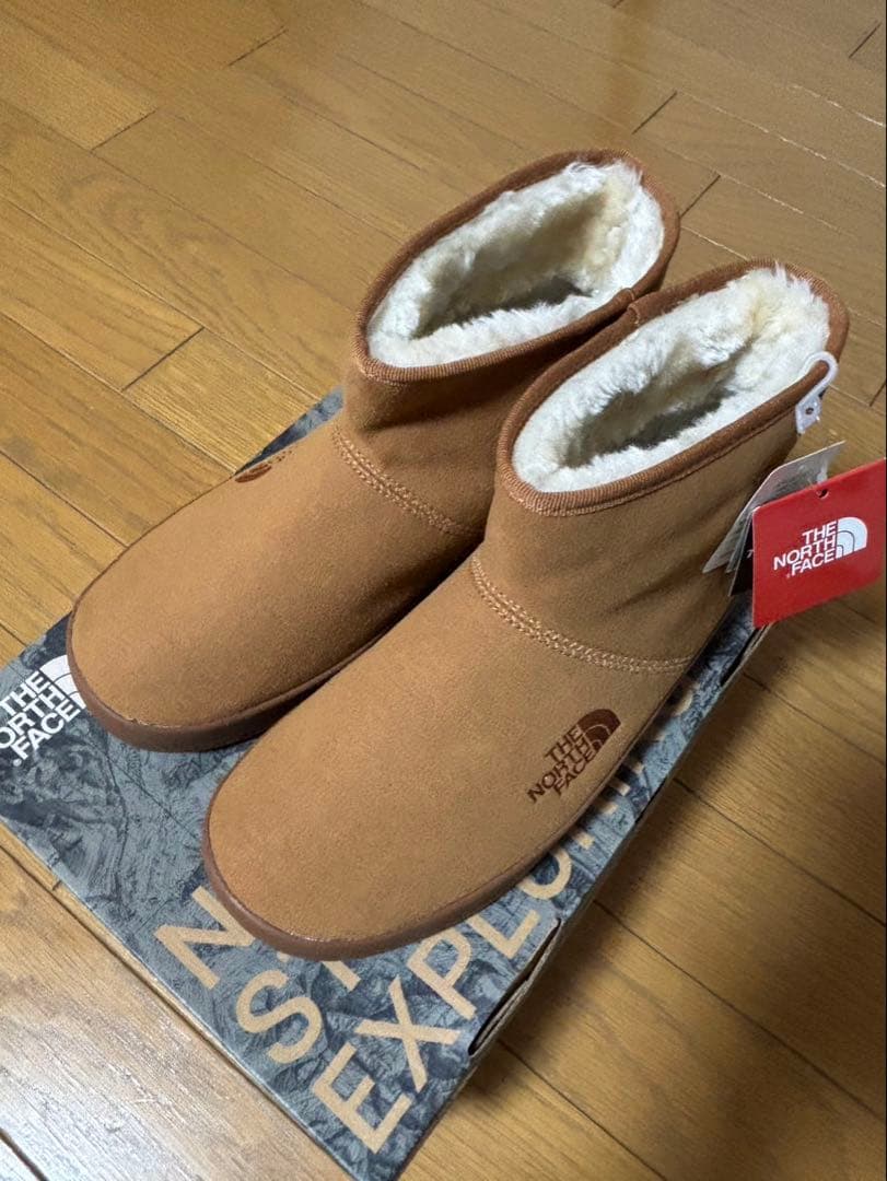 ノースフェイス　ウィンターキャンプブーティ ショート