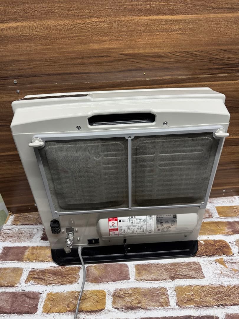 22年製　Rinnai 都市ガスファンヒーター