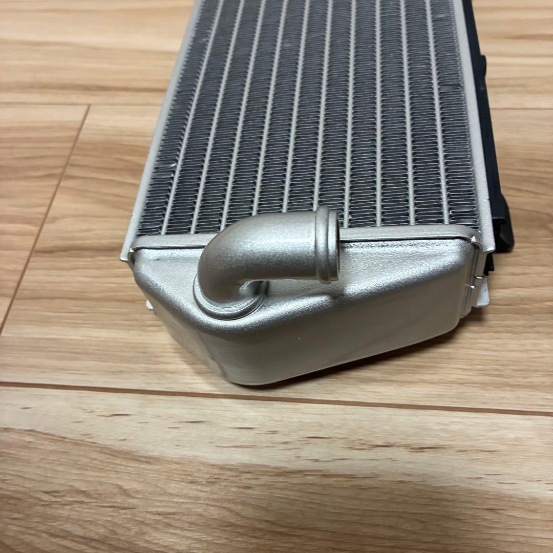 新品 ラジエーター 左 EXC TE ECなど 20-23 モデル