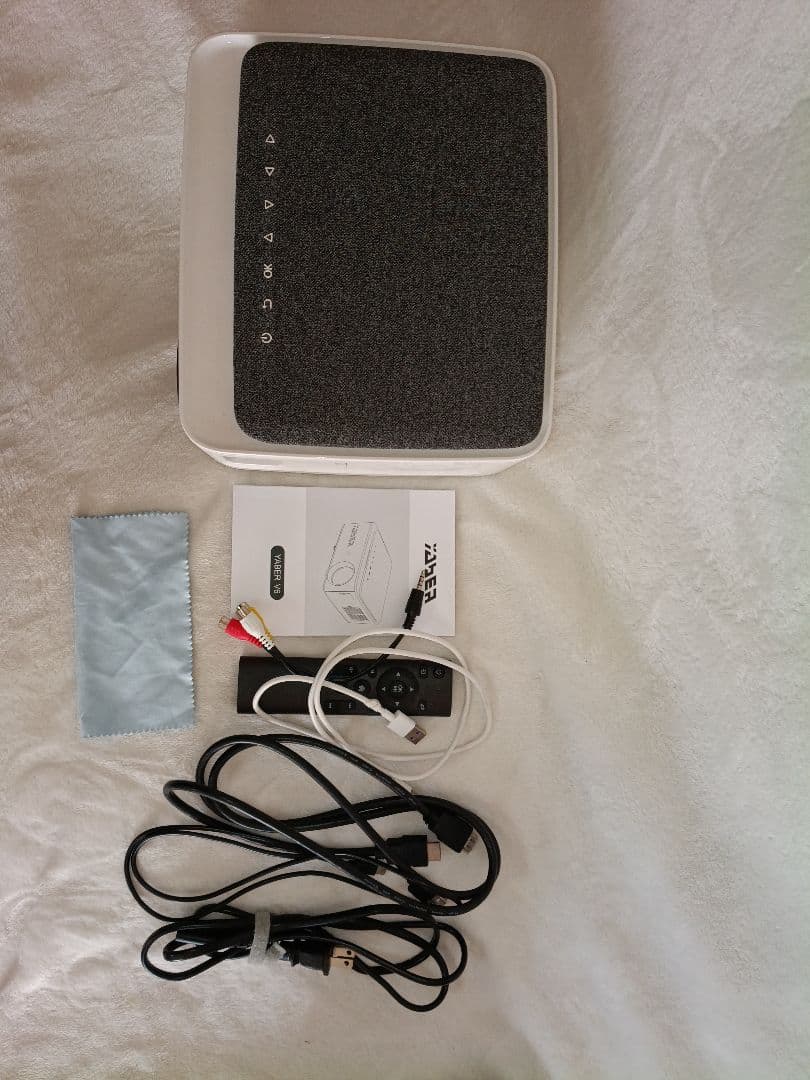 YABER V6 1080P プロジェクター