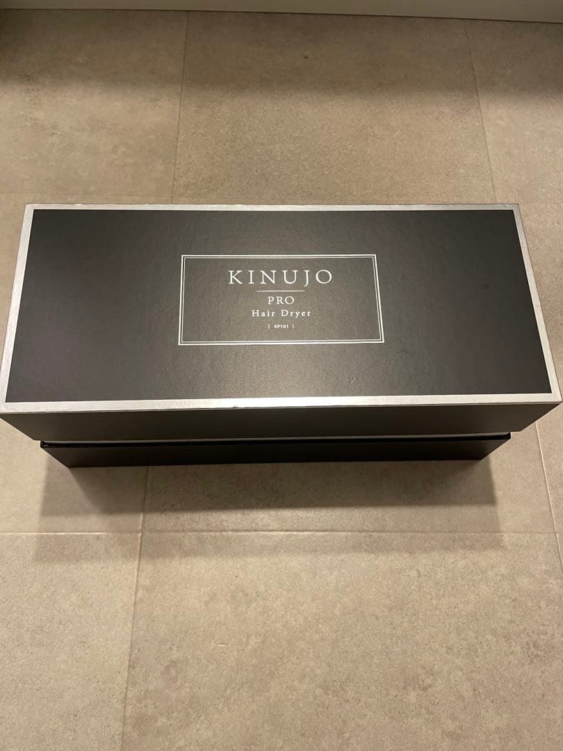 Kinujo pro ヘアドライヤー　ブラック