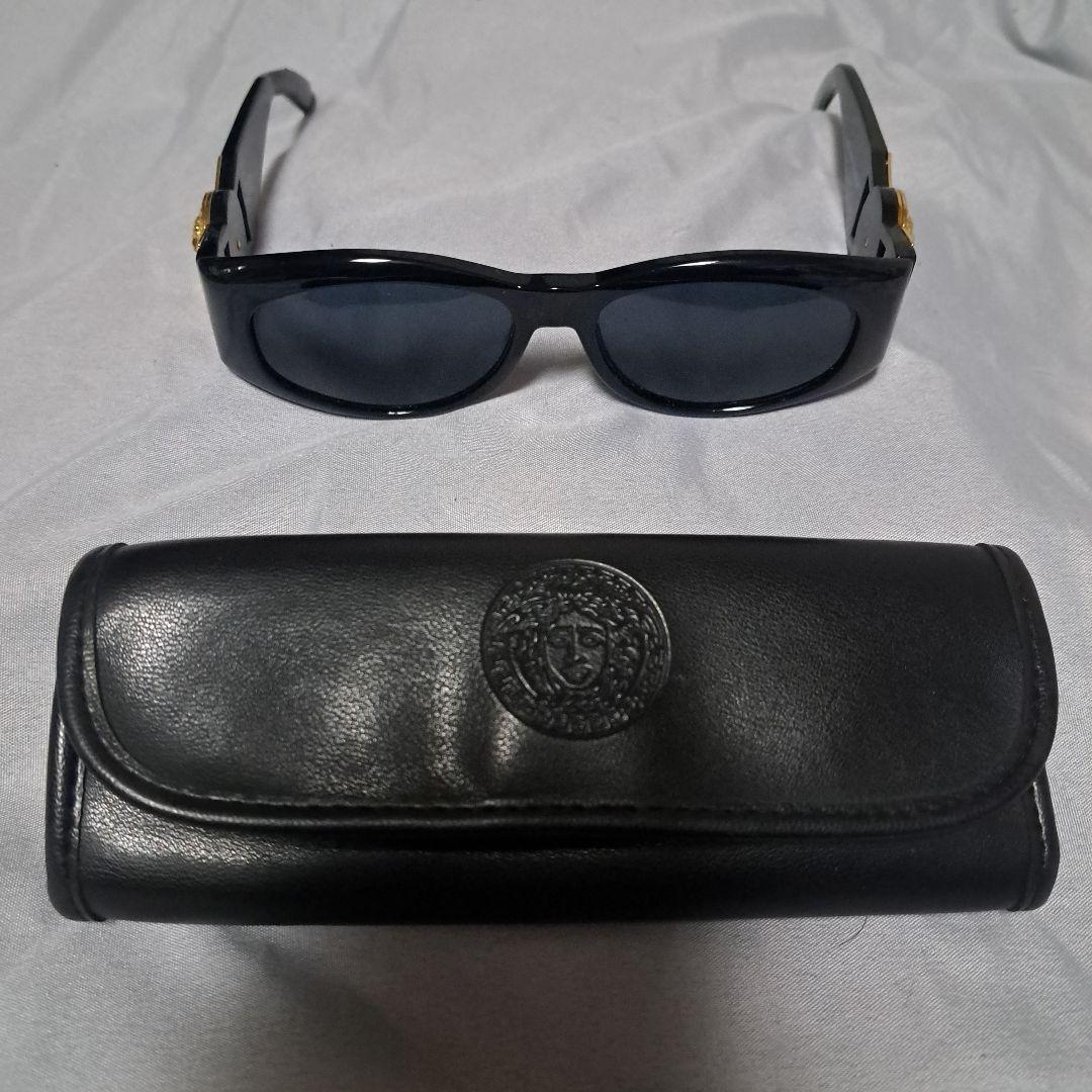 VERSACE ヴェルサーチ　メデューサ　サングラス　MOD.424 ブラック