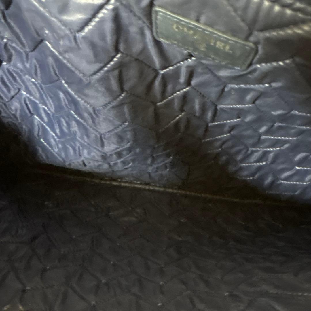 CHANEL ネイビー キルティング クラッチバッグ