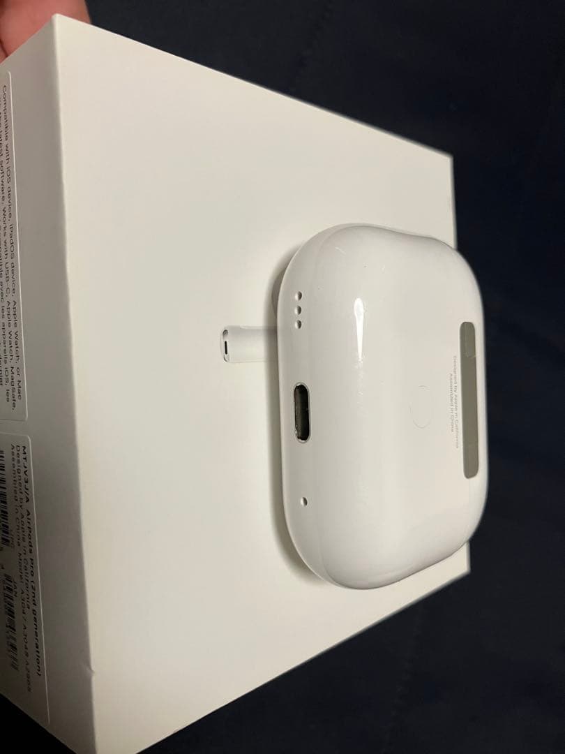 なおみ AirPods Pro (第2世代) 本体　純正　保証期間外