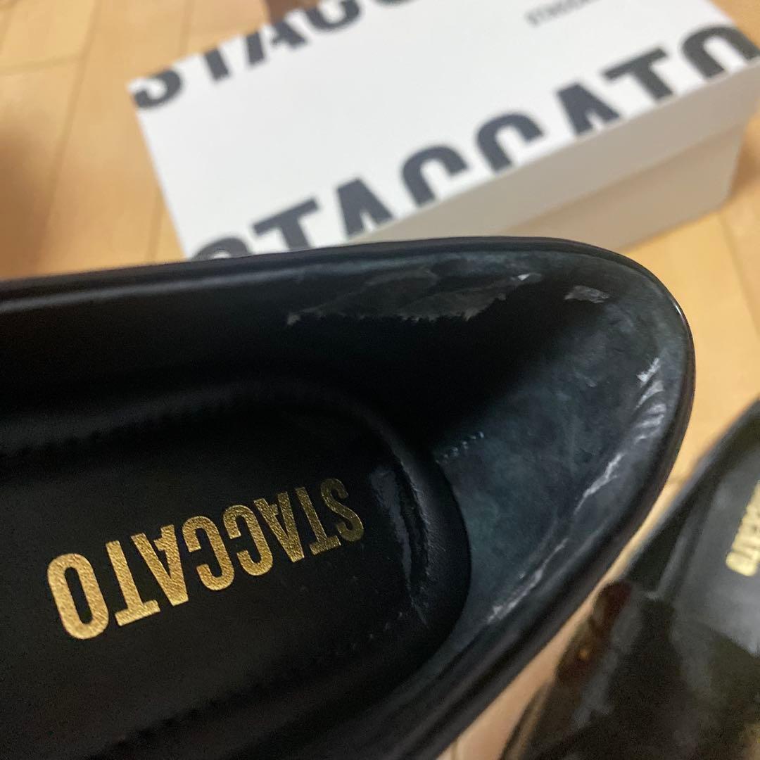 美品　staccato ブラックレザー ローファー　パヌーコンビローファー