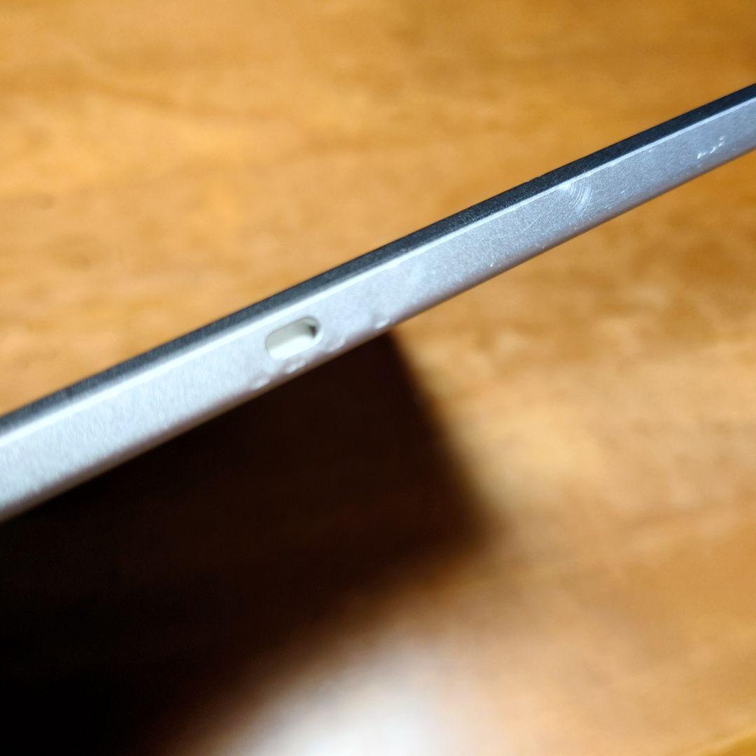 LAVIE T11 (112K1) ホワイト タブレット T1175BAS　中古