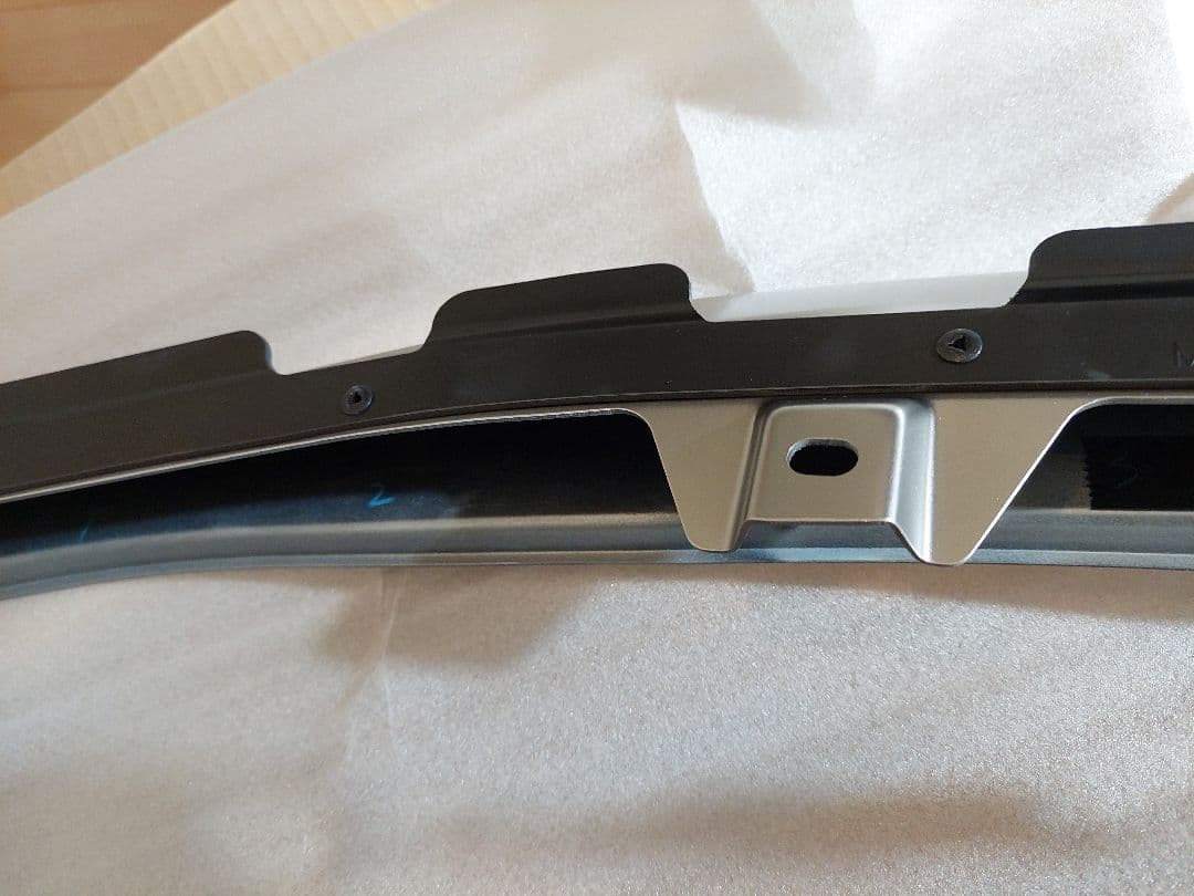 トヨタ 220クラウンTRD フロントスポイラー 未使用新品 2点