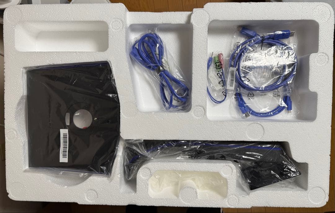 IODATA GigaCrysta EX-LDGCQ321HDB 31.5インチ