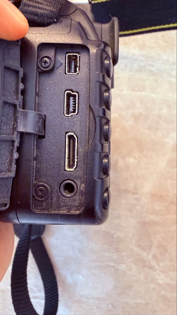 Nikon D3100 デジタル一眼レフカメラ 本体